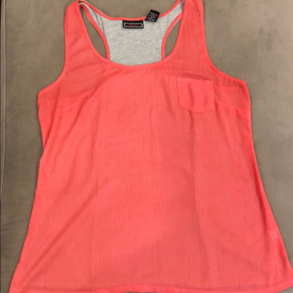 Licorice tank